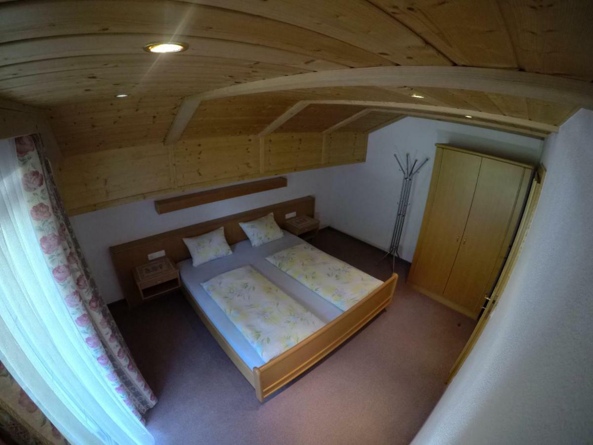 Gastehaus Reichle Hotel ทันน์ไฮม์ ภายนอก รูปภาพ