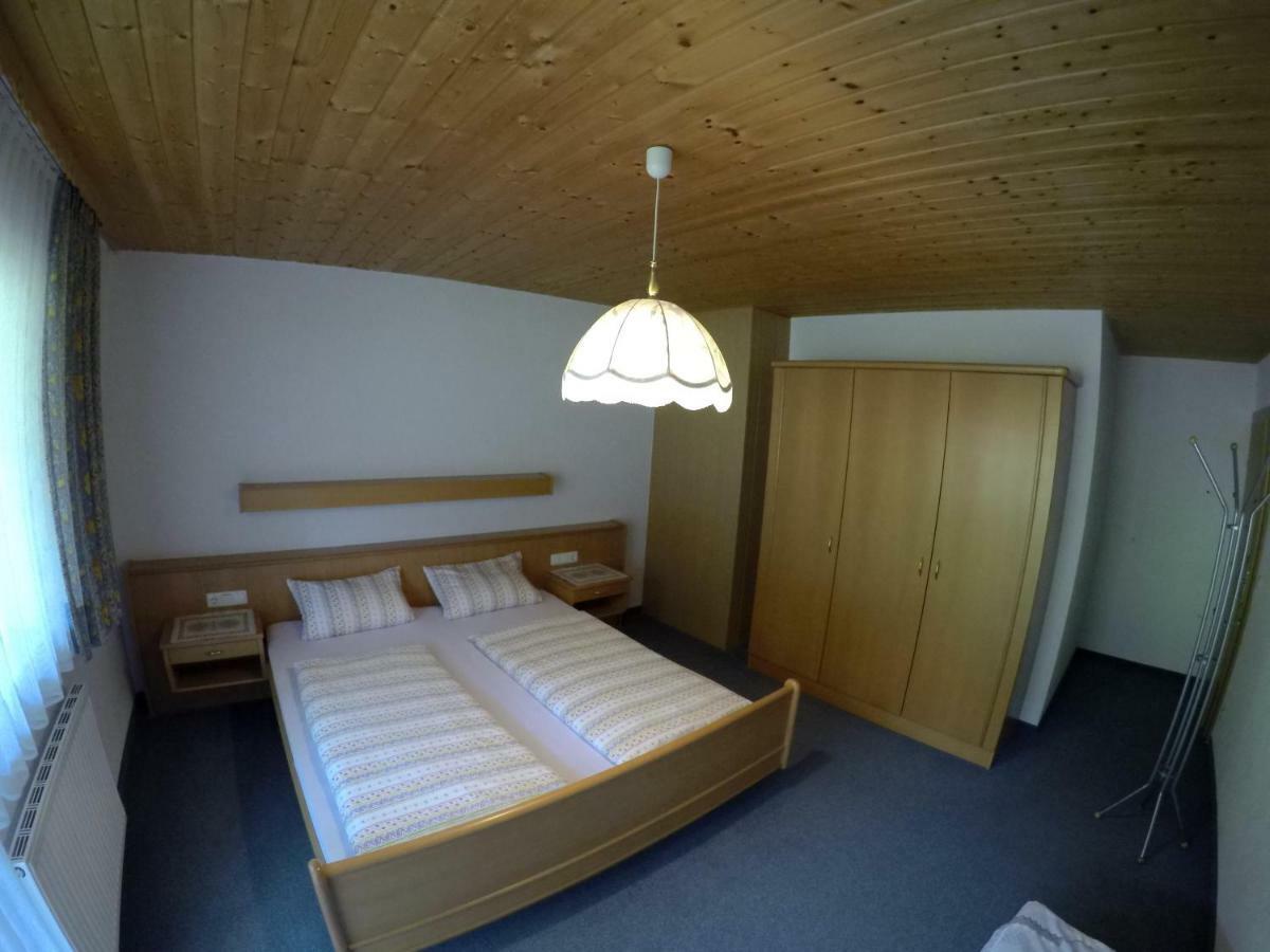 Gastehaus Reichle Hotel ทันน์ไฮม์ ภายนอก รูปภาพ
