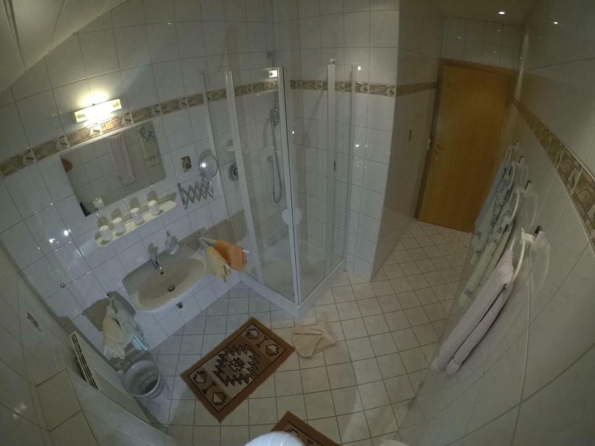 Gastehaus Reichle Hotel ทันน์ไฮม์ ภายนอก รูปภาพ
